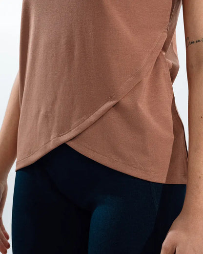 Performance T-Shirt - Peach Slash End