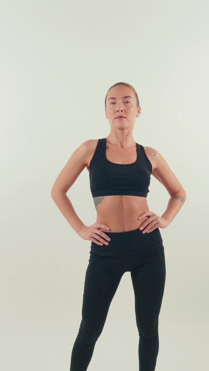 Essential Sports Bra - Black