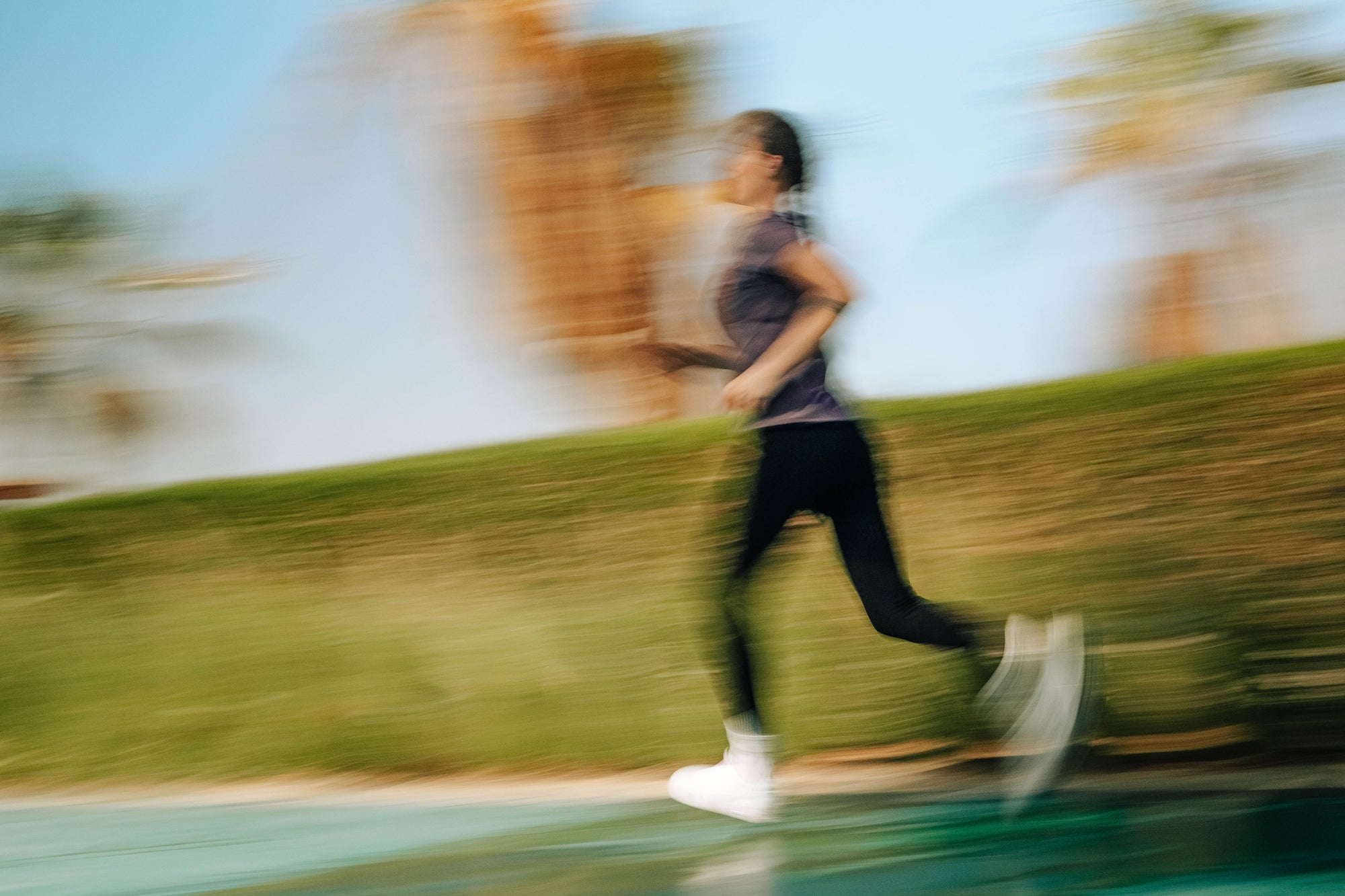 Women running  in organic cotton and bamboo leggings 